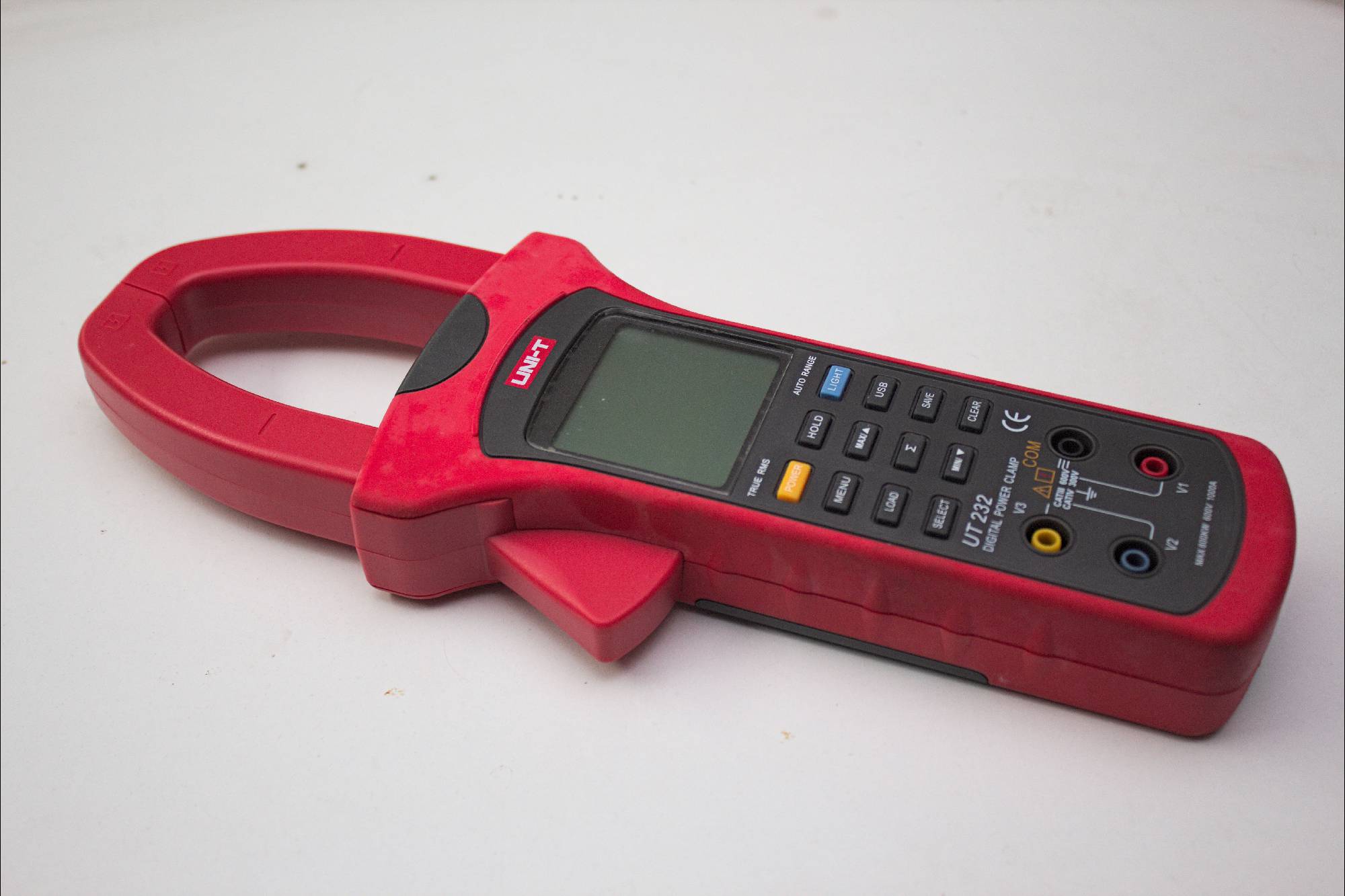 A UNI-T Handheld Digital Electrical Power Analysis Clamp Meter